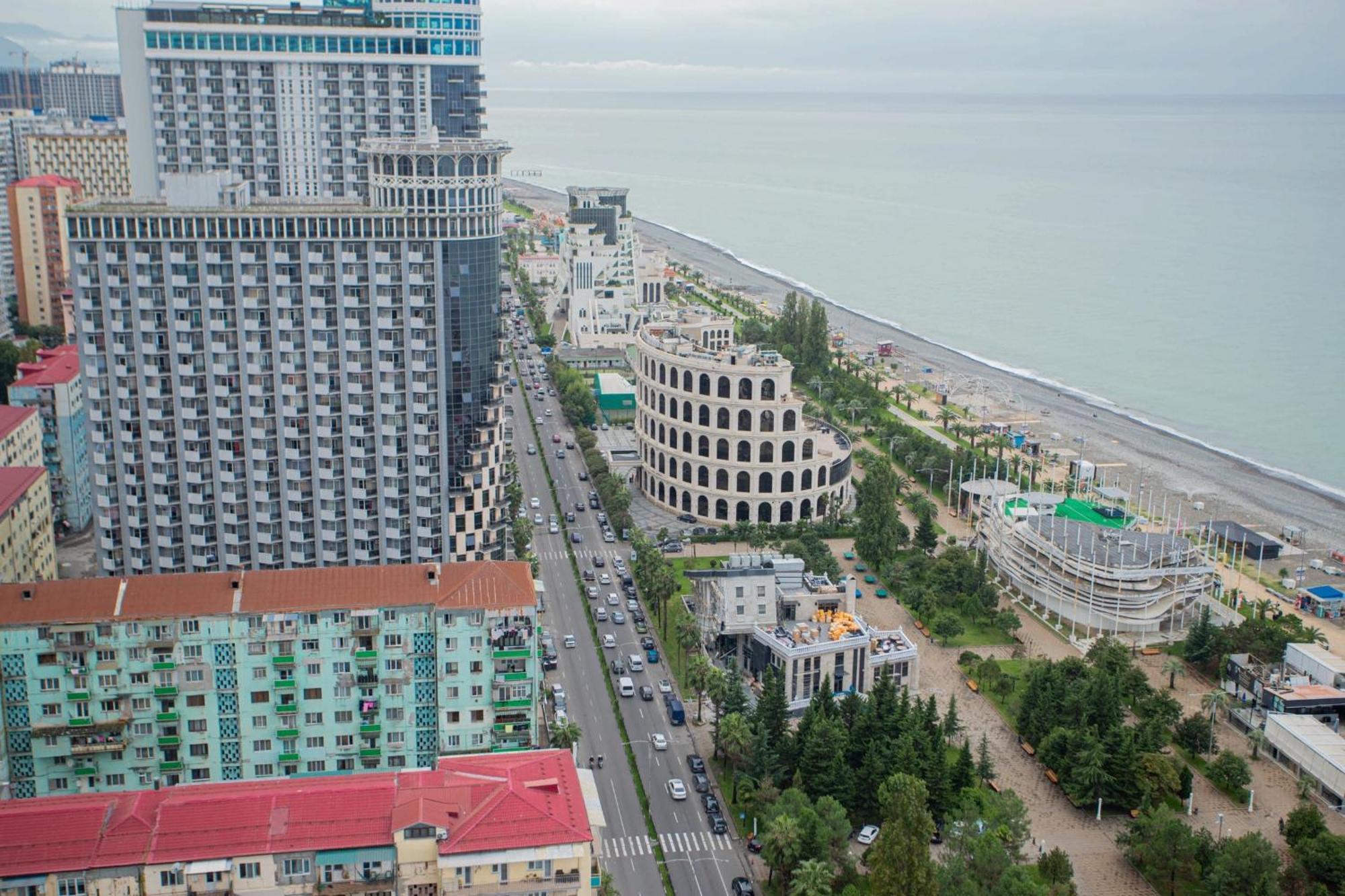 Orbi City D Block Батуми Экстерьер фото